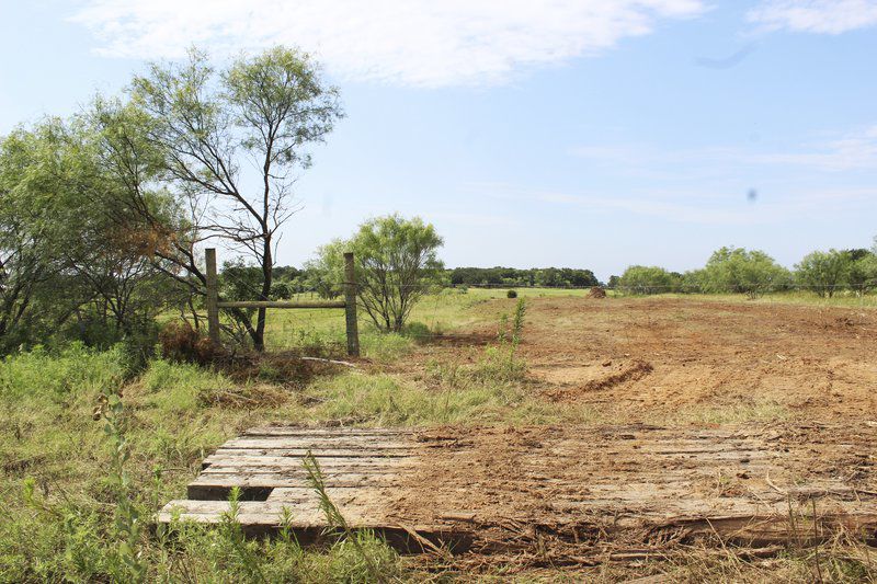 Pipeline company responds to residents' continued concerns